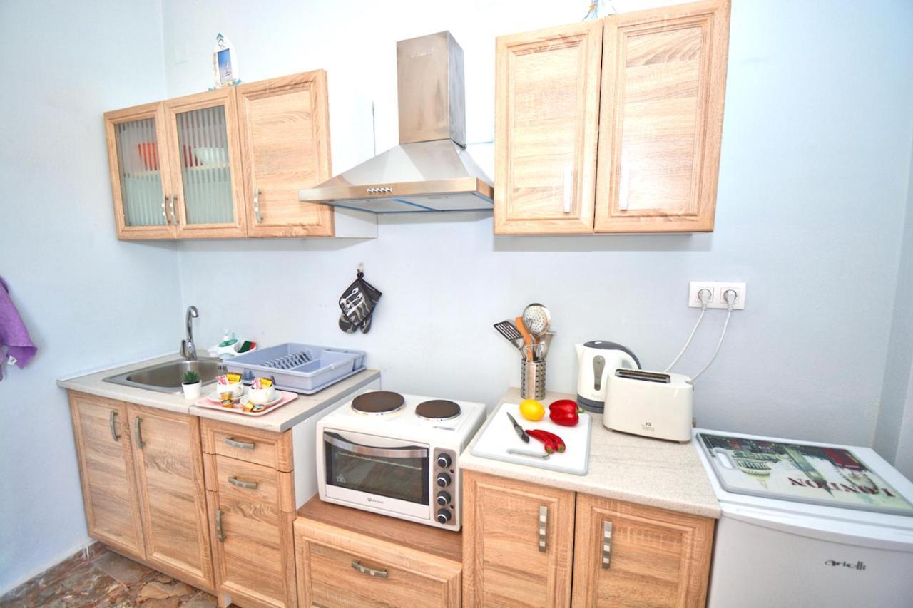 Mike'S Apartments Άγιος Γόρδιος Εξωτερικό φωτογραφία