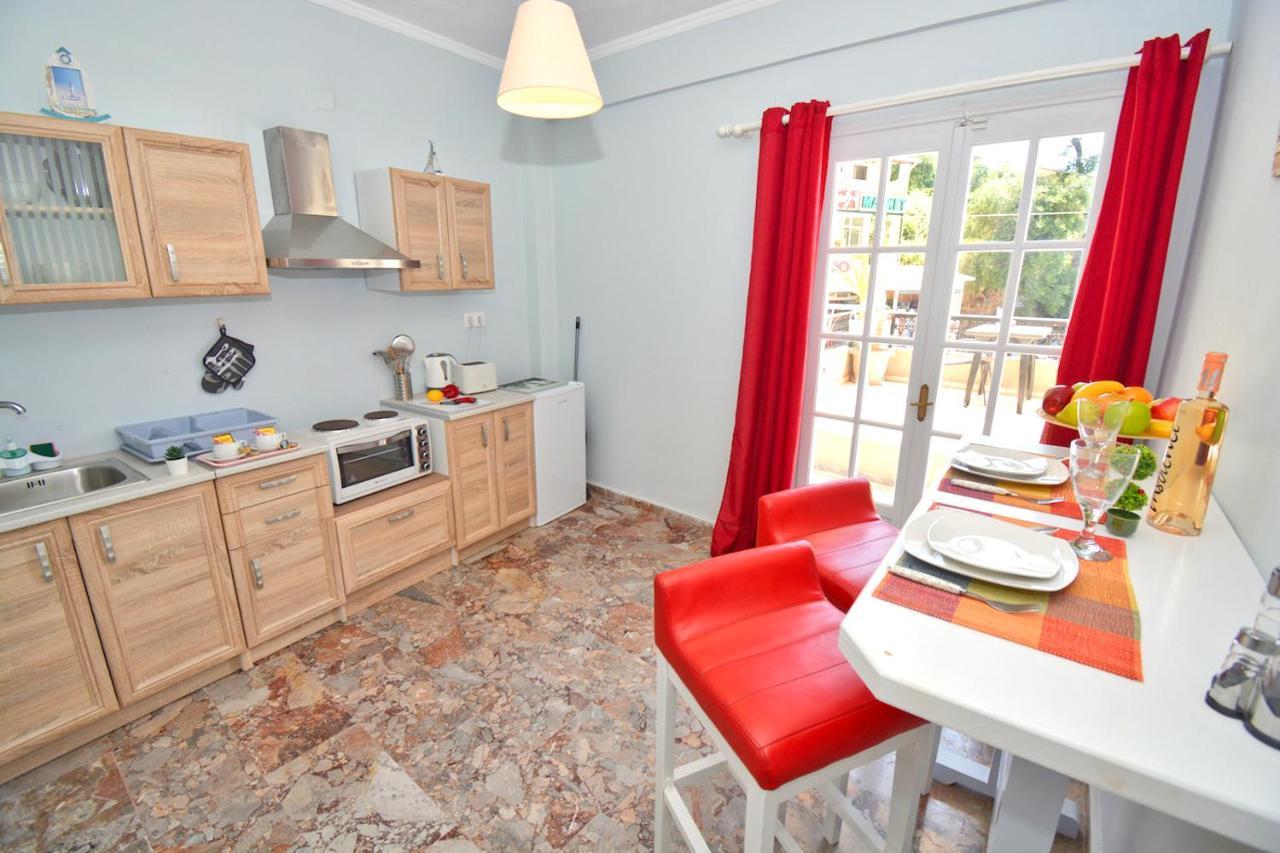 Mike'S Apartments Άγιος Γόρδιος Εξωτερικό φωτογραφία