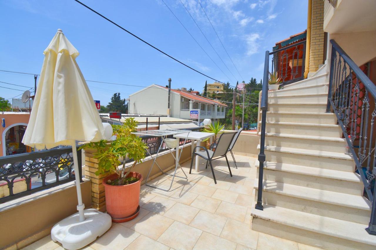 Mike'S Apartments Άγιος Γόρδιος Εξωτερικό φωτογραφία