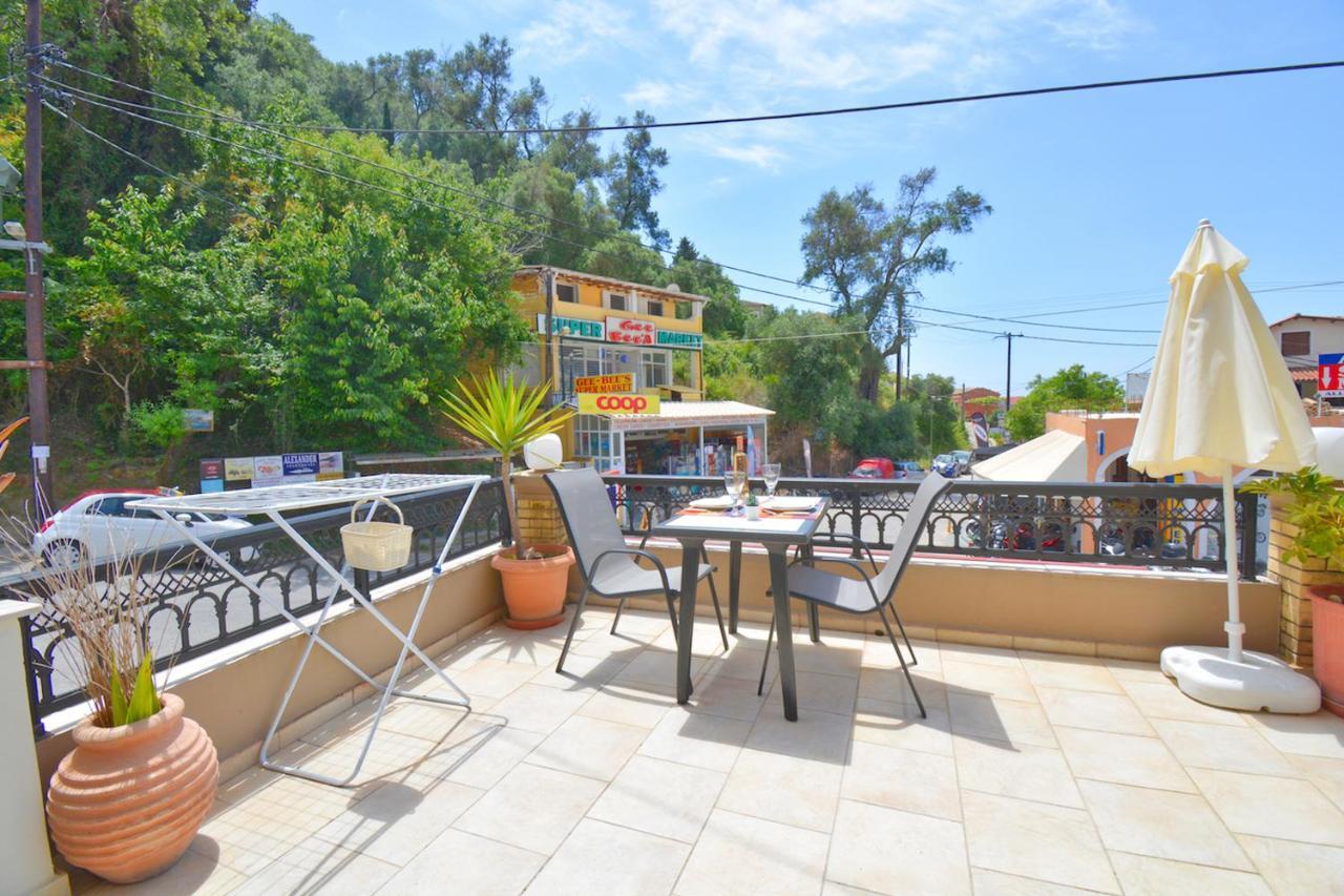 Mike'S Apartments Άγιος Γόρδιος Εξωτερικό φωτογραφία
