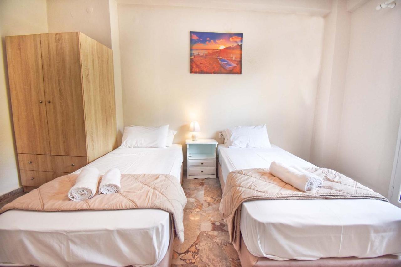 Mike'S Apartments Άγιος Γόρδιος Εξωτερικό φωτογραφία